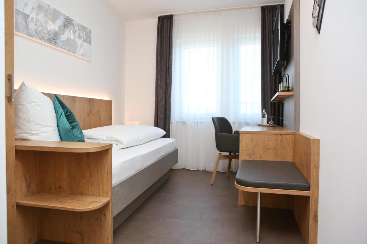 Gasthof Hotel Adler Inneringen エクステリア 写真